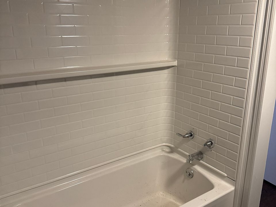 1st image of 359 Norfolk Ave