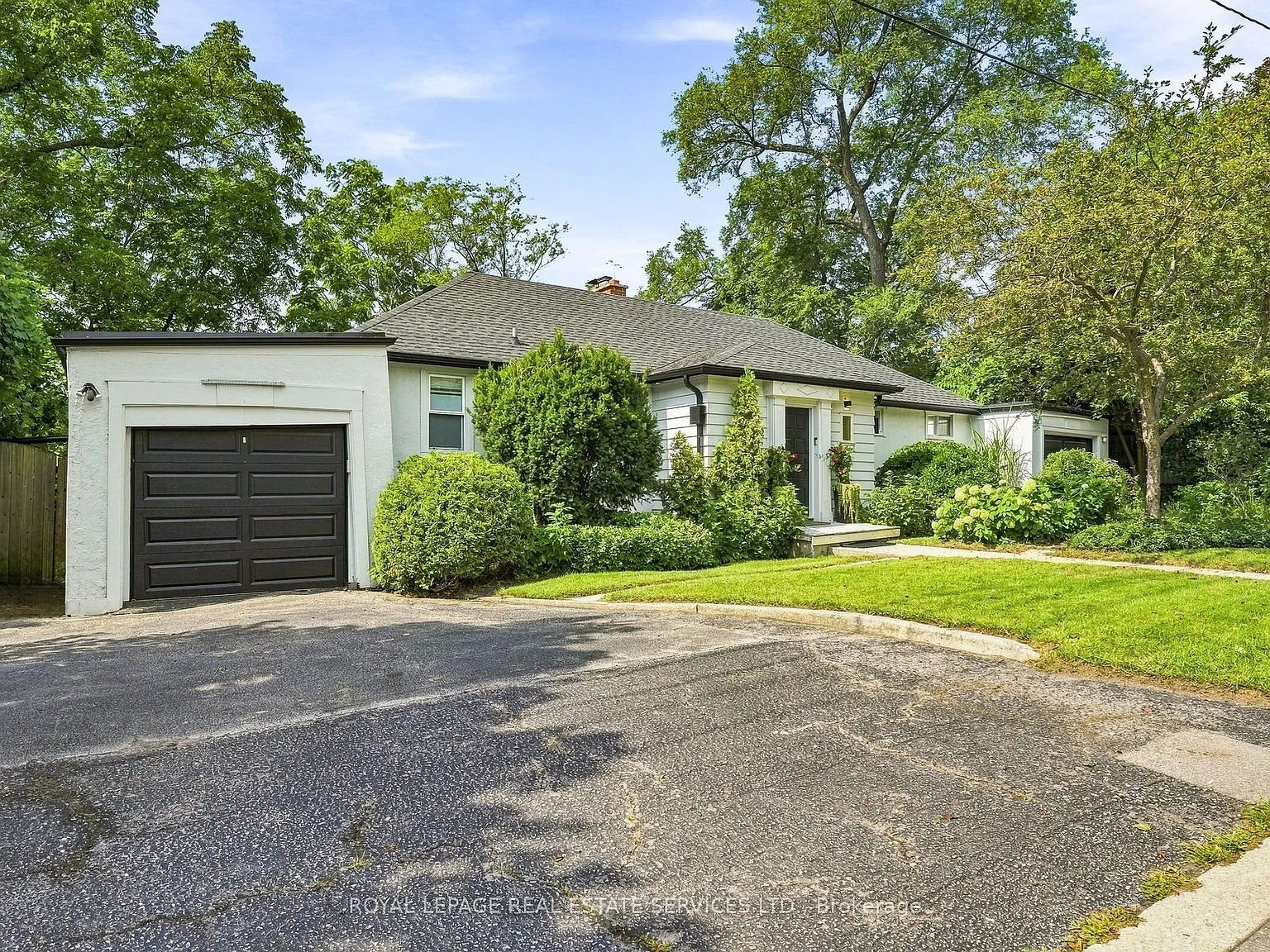 2 bed, $4,000 — Photo 2