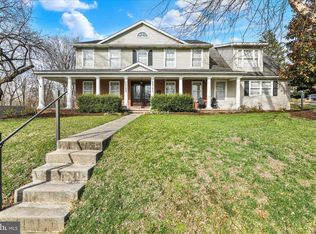 74 Museum Rd, Reading, PA 19607