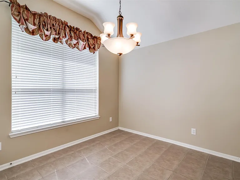 3419 La Fleur Ln — Photo 14