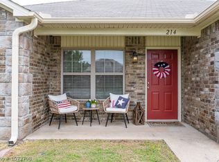 214 Legacy Dr, Barling, AR 72923