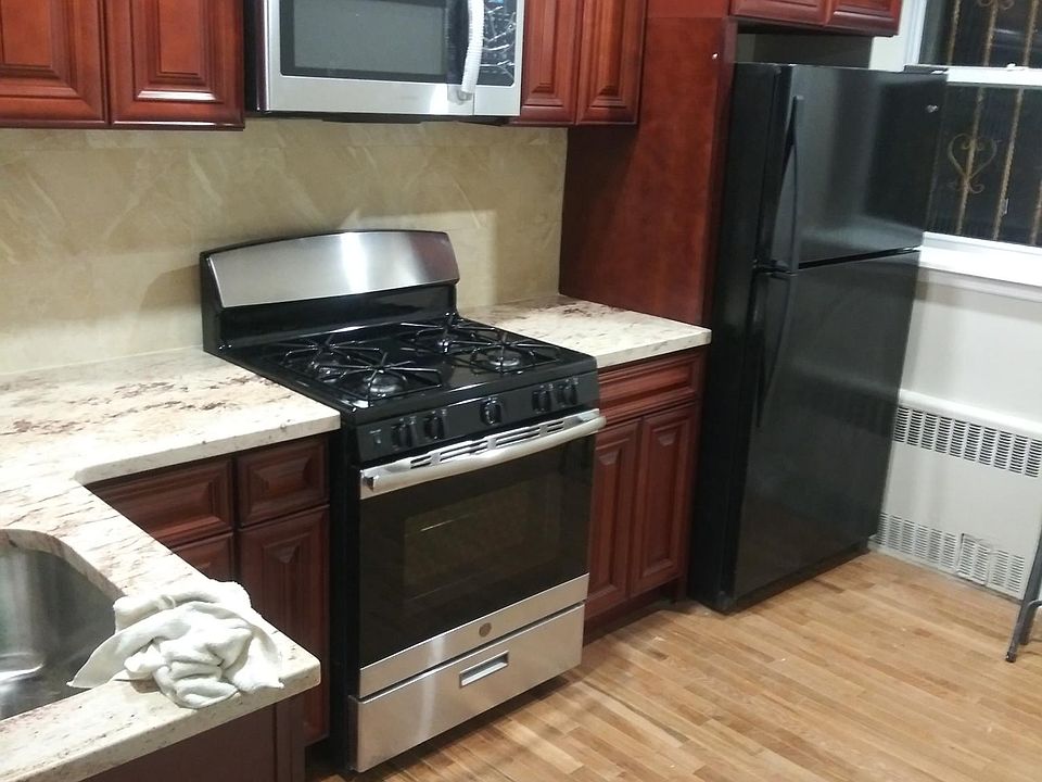 1st image of 8918 Avenue B