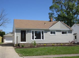 15509 Wingate Rd, Maple Heights, OH 44137