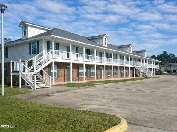 5080 Gautier Vancleave Rd APT B11, Gautier, MS 39553