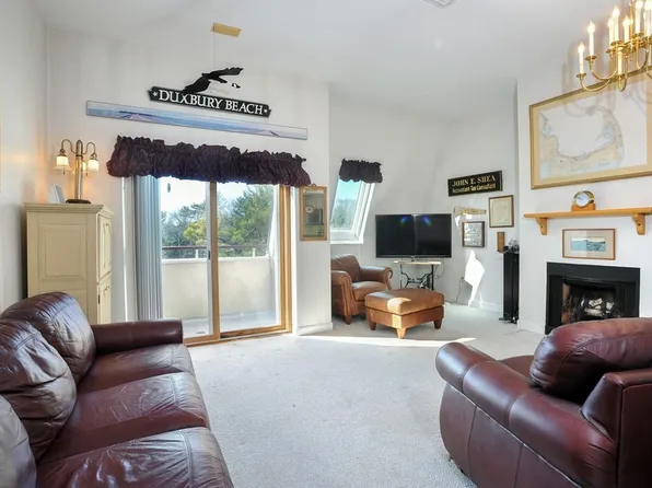 100 Parks St APT 41, Duxbury, MA 02332