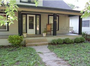 216 N Franklin Ave, Sedgwick, KS 67135