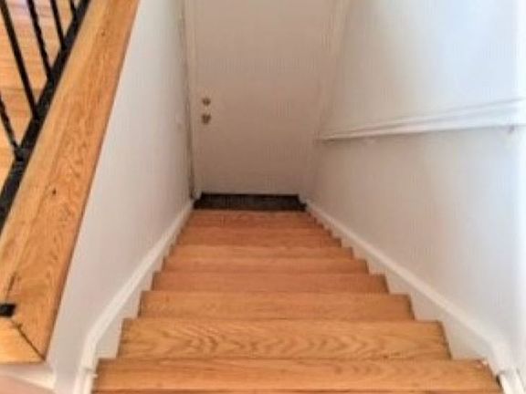 2nd image of 22 York Dr APT 6B