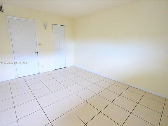 4th image of 801 NW 47th Ave APT 617W