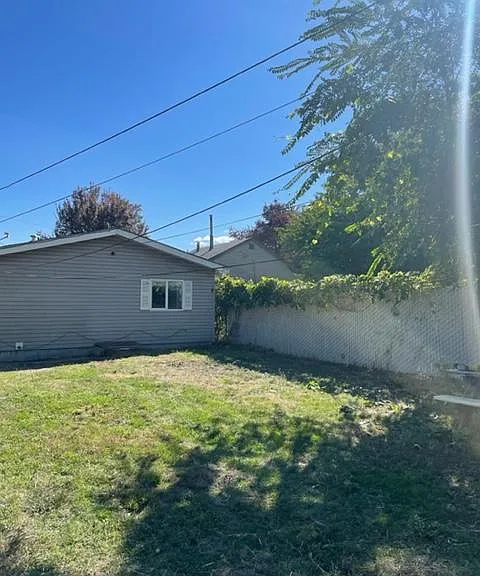 238 S 1135 W — Photo 24