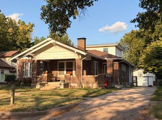 914 N 2nd St, Arkansas City, KS 67005