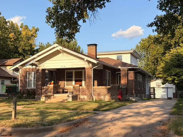 914 N 2nd St, Arkansas City, KS 67005