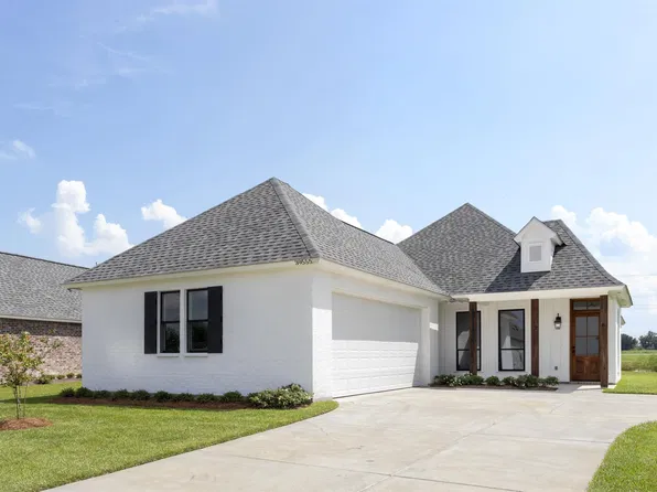 39555 Hernando De Soto Dr, Darrow, LA 70725
