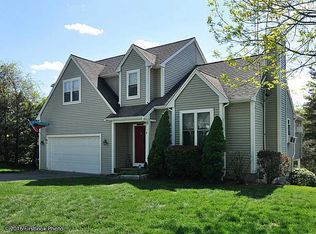 4 Rebecca Ln, Cumberland, RI 02864