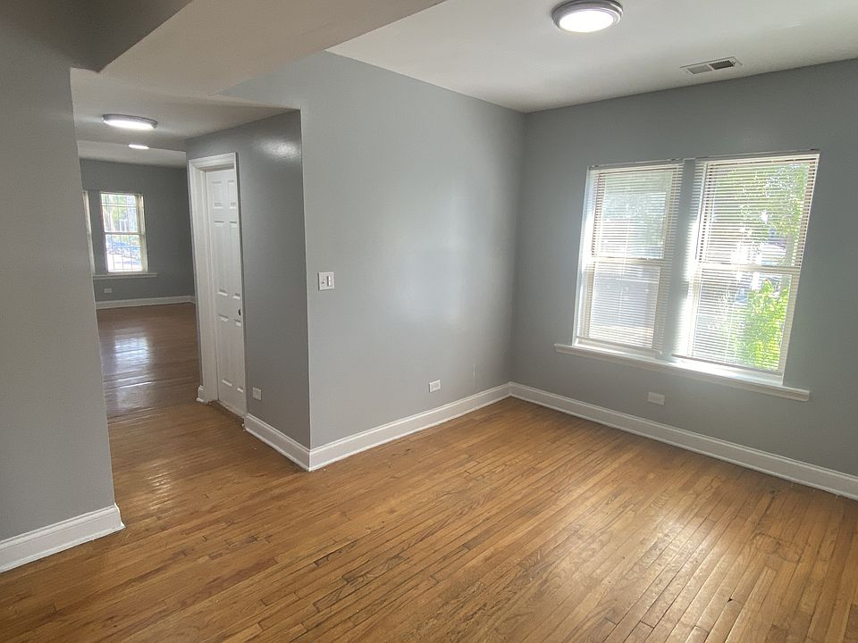 1st image of 3432 W Franklin Blvd #14506966