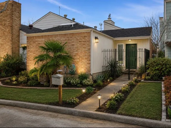 1912 Trixie Ln, Houston, TX 77042