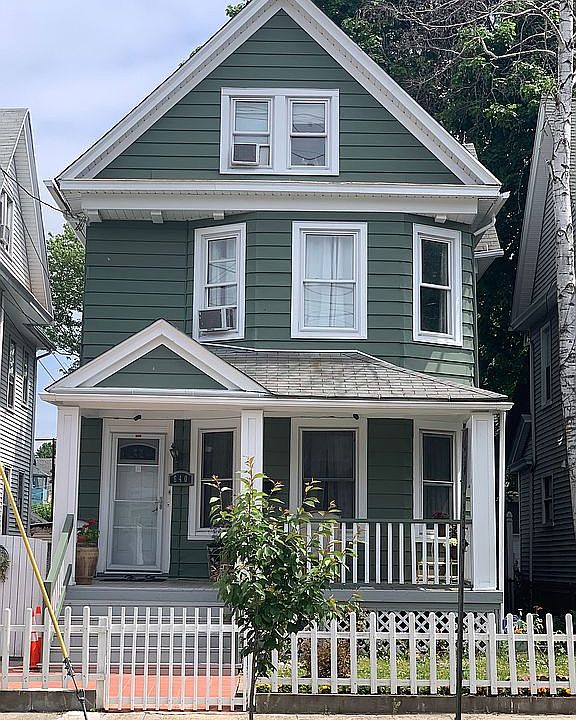1st image of 640 Laurel Ave