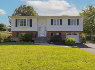 14 Fonda Dr, Stony Pt, NY 10980