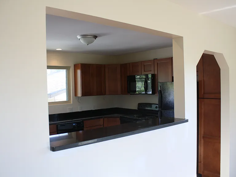 6016 Snyder Rd — Photo 4