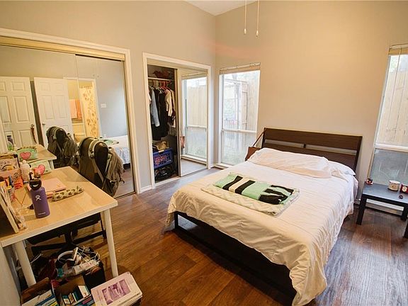 3rd image of 2608 Rio Grande St #202