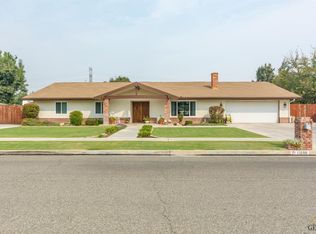11200 Aimee Way, Bakersfield, CA 93312
