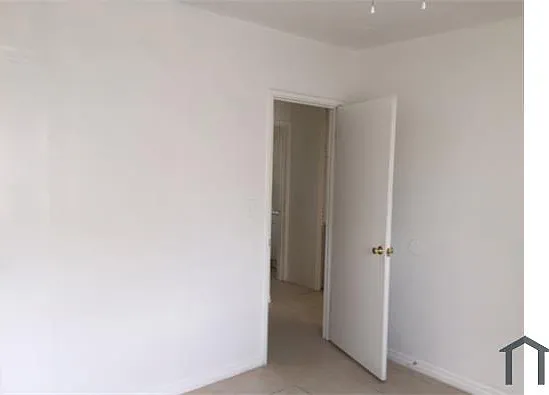 824 E 112th Ave — Photo 5