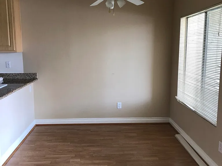 589 N Johnson Ave N #219 — Photo 3