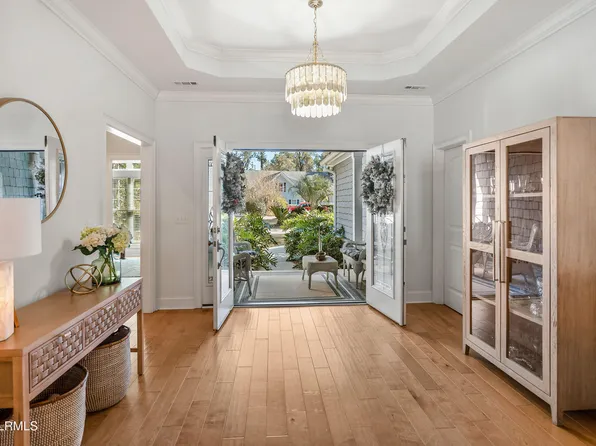 11 Shade Tree Ln, Beaufort, SC 29907