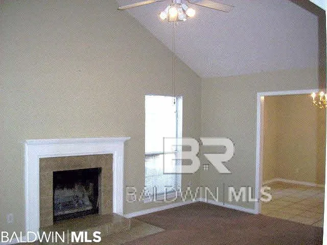 Building Photo - 154 Brentwood Dr