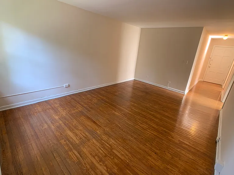 2828 Thornhill Rd #302B — Photo 6