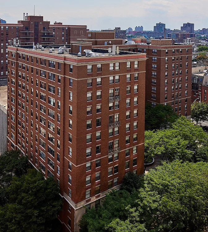 Hudson Square North — Photo 1