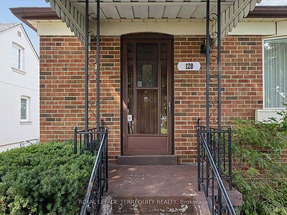 2nd image of 120 Ellington Dr