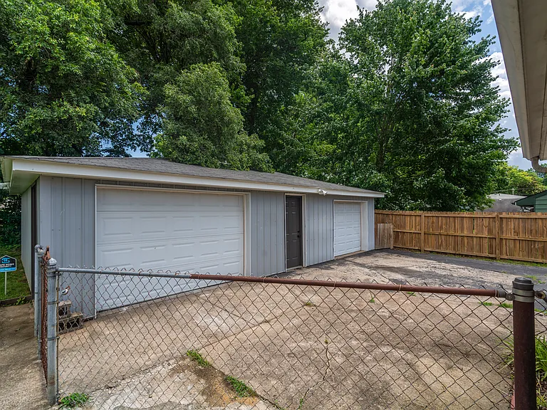 5407 Sir Barton Rd — Photo 5