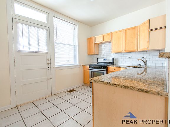 3rd image of 5007 N Damen Ave #50093