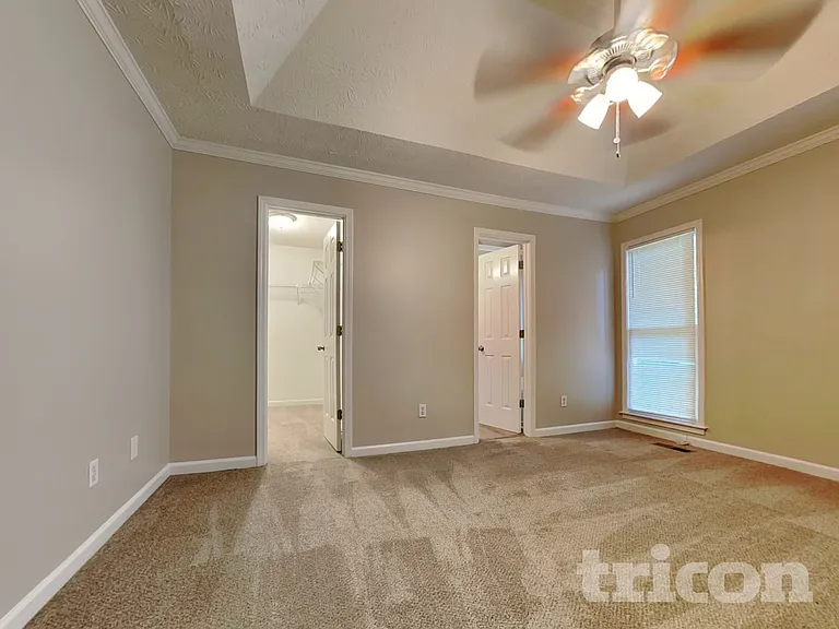 40 Fair Ridge Ct — Photo 8