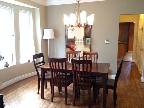 3rd image of 5375 Pershing Ave APT 1W