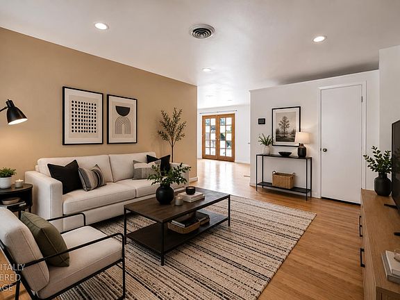 2nd image of 2548 La Cumbra Cir