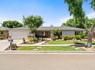 7361 N 3rd St, Fresno, CA 93720