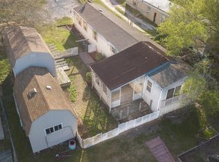 3607 Greenbrook St, Granbury, TX 76048