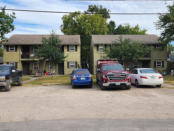 2nd image of 13713 Duncum St APT D