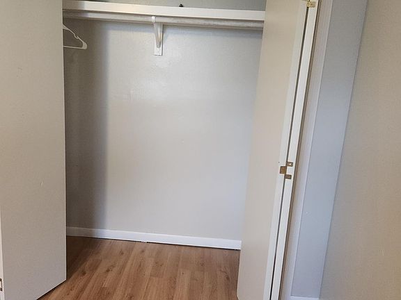 4th image of 125 Buttigig St
