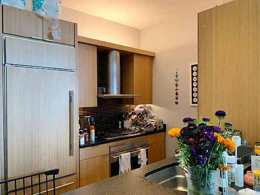 Rented by Battery Park Realty | media 29