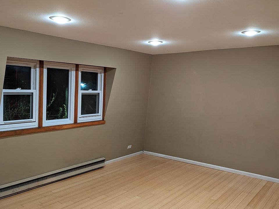 1st image of 8525 S Kedzie Ave #3E