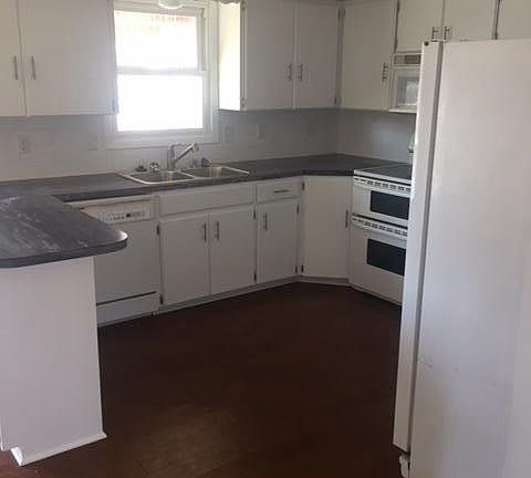 2nd image of 4912 N 93rd St
