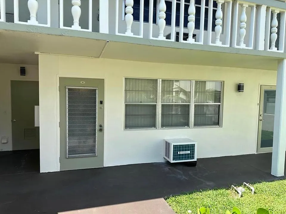 30 Westbury B #30
