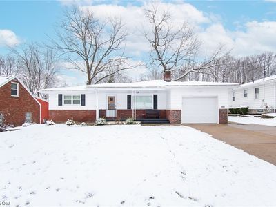 2969 Eldora Dr, Youngstown, OH, 44511