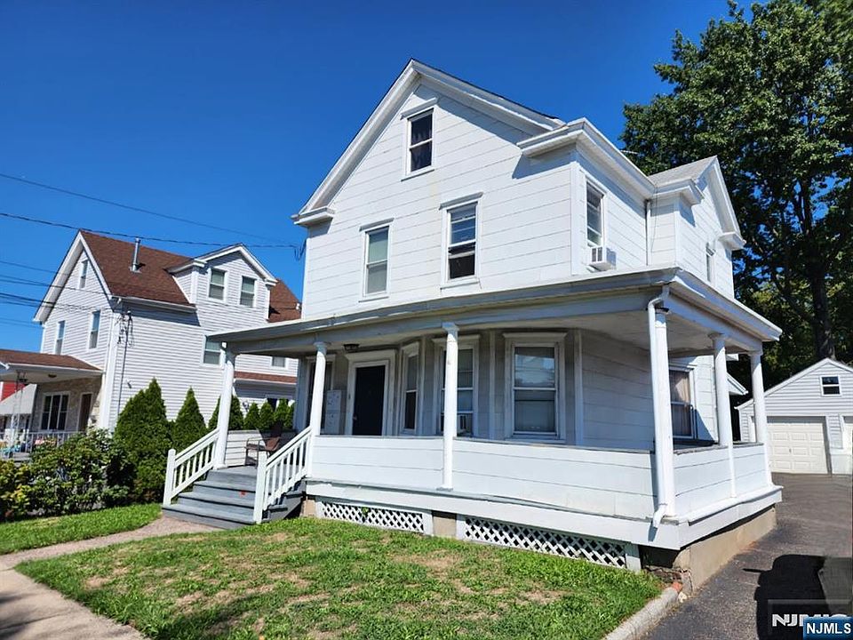 1st image of 105 Parkview Ave