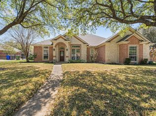 202 Daybreak Way, Mc Gregor, TX 76657