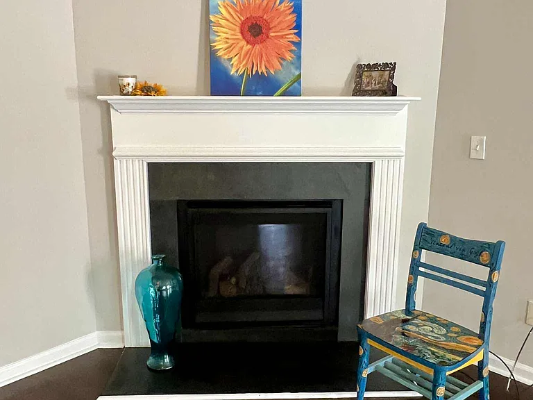 1739 Snapping Ct — Photo 5