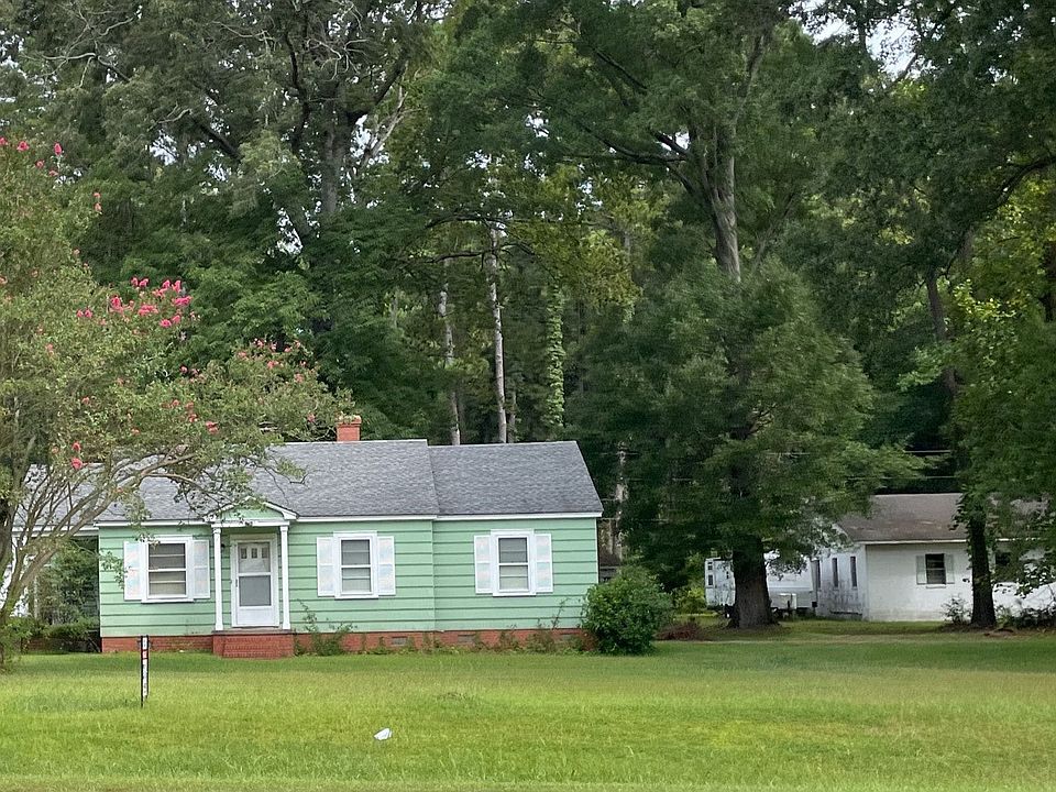 2nd image of 1718 John Small Ave