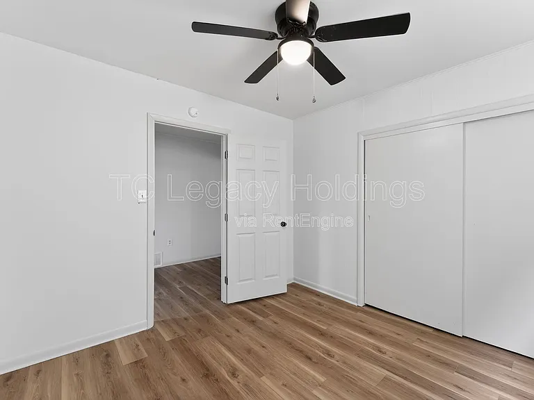 321 Clark St — Photo 28